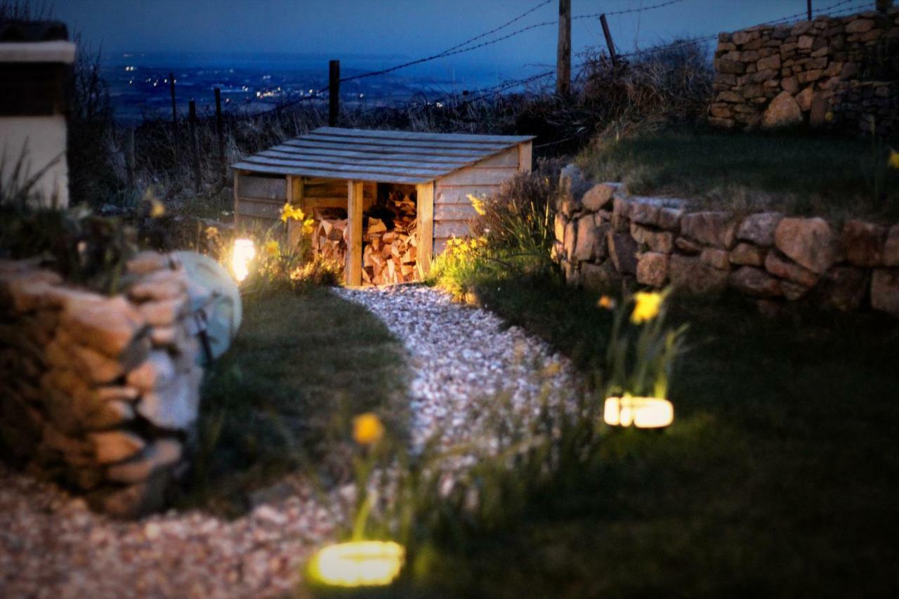 Scandi Cabin On A Hill, With Stunning Panoramic ViewsLudgvan エクステリア 写真